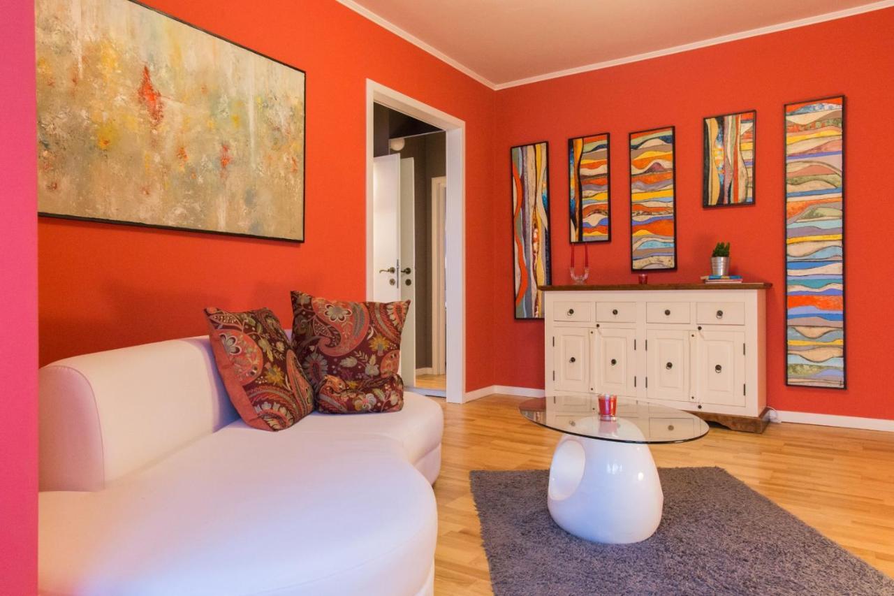 بوخارست Spacious Downtown Apartment - Old Town المظهر الخارجي الصورة