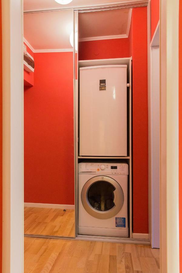 بوخارست Spacious Downtown Apartment - Old Town المظهر الخارجي الصورة